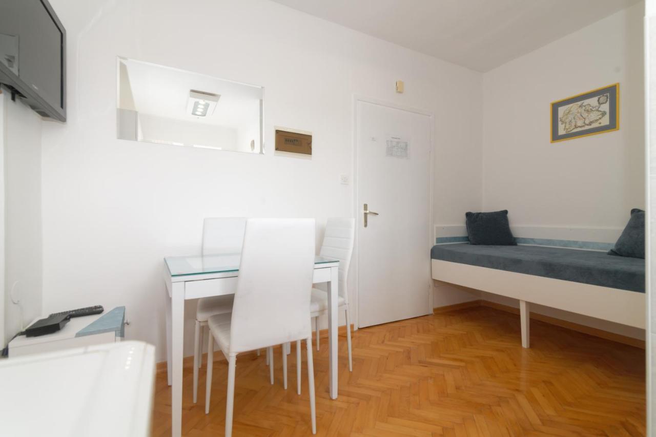 Apartments Jasna 3 Novigrad Istria Exterior foto